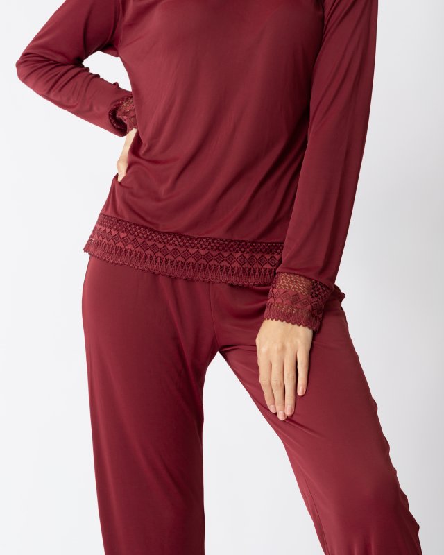 PIJAMA CLAUDIA VINO
